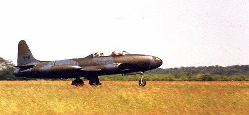 1986-06 T33 Canadees.jpg
